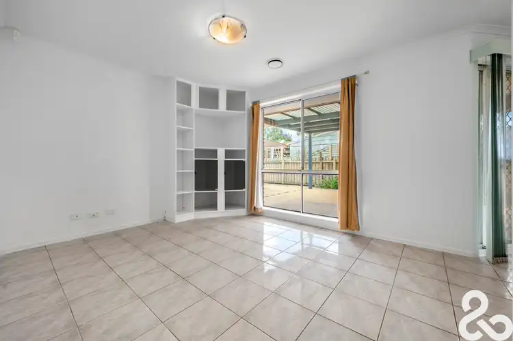 Sixth view of Homely house listing, 2 Mossman Crescent, Lalor VIC 3075