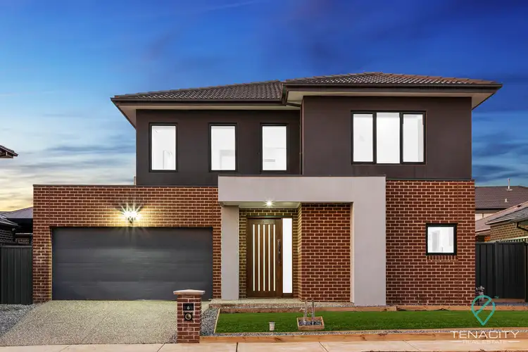 Second view of Homely house listing, 6 Lords Way, Strathtulloh VIC 3338