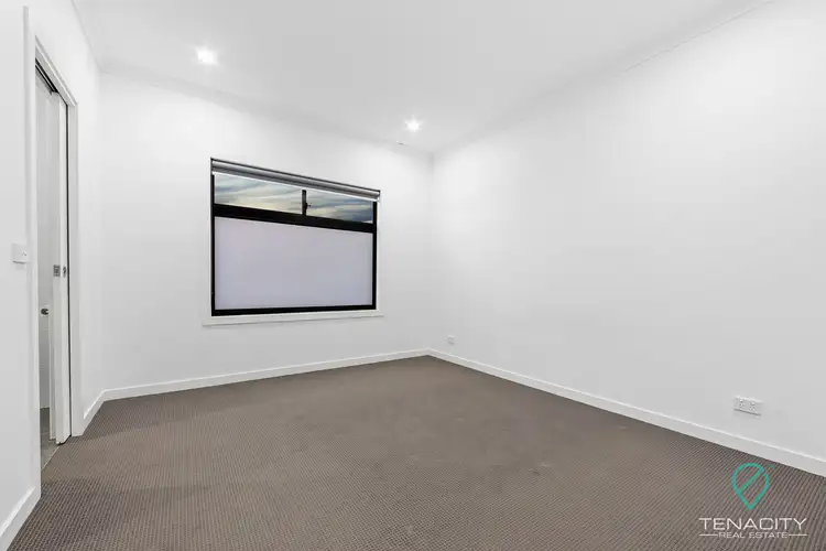 Seventh view of Homely house listing, 6 Lords Way, Strathtulloh VIC 3338