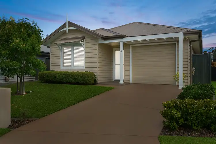 8 Orchard Avenue, Cobbitty NSW 2570