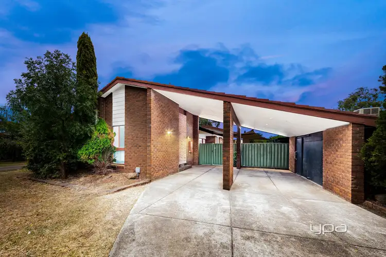 8 Durban Court, Keilor Downs VIC 3038
