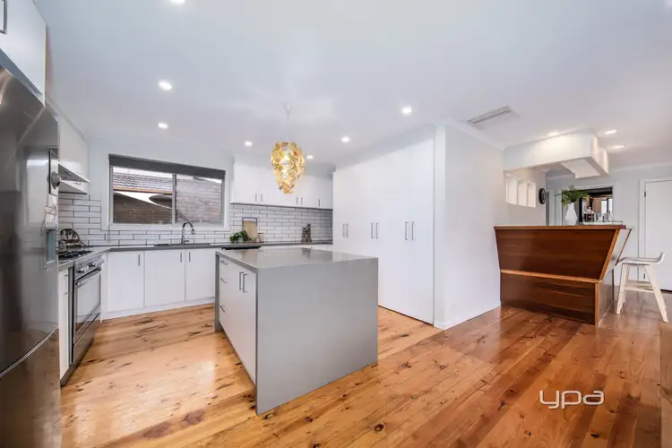 Fifth view of Homely house listing, 8 Durban Court, Keilor Downs VIC 3038