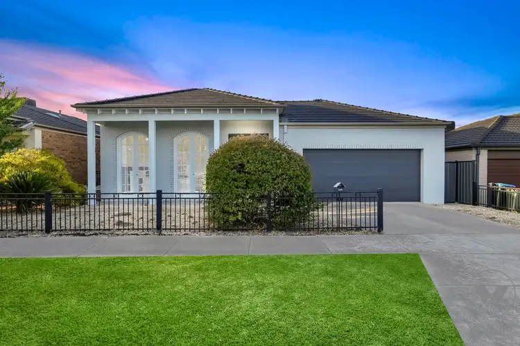 Second view of Homely house listing, 4 Hummingbird, Boulevard, Tarneit VIC 3029