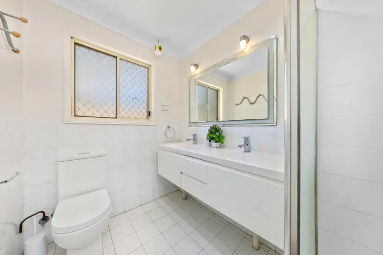 Sixth view of Homely villa listing, 4/27 Manorhouse Boulevard, Quakers Hill NSW 2763