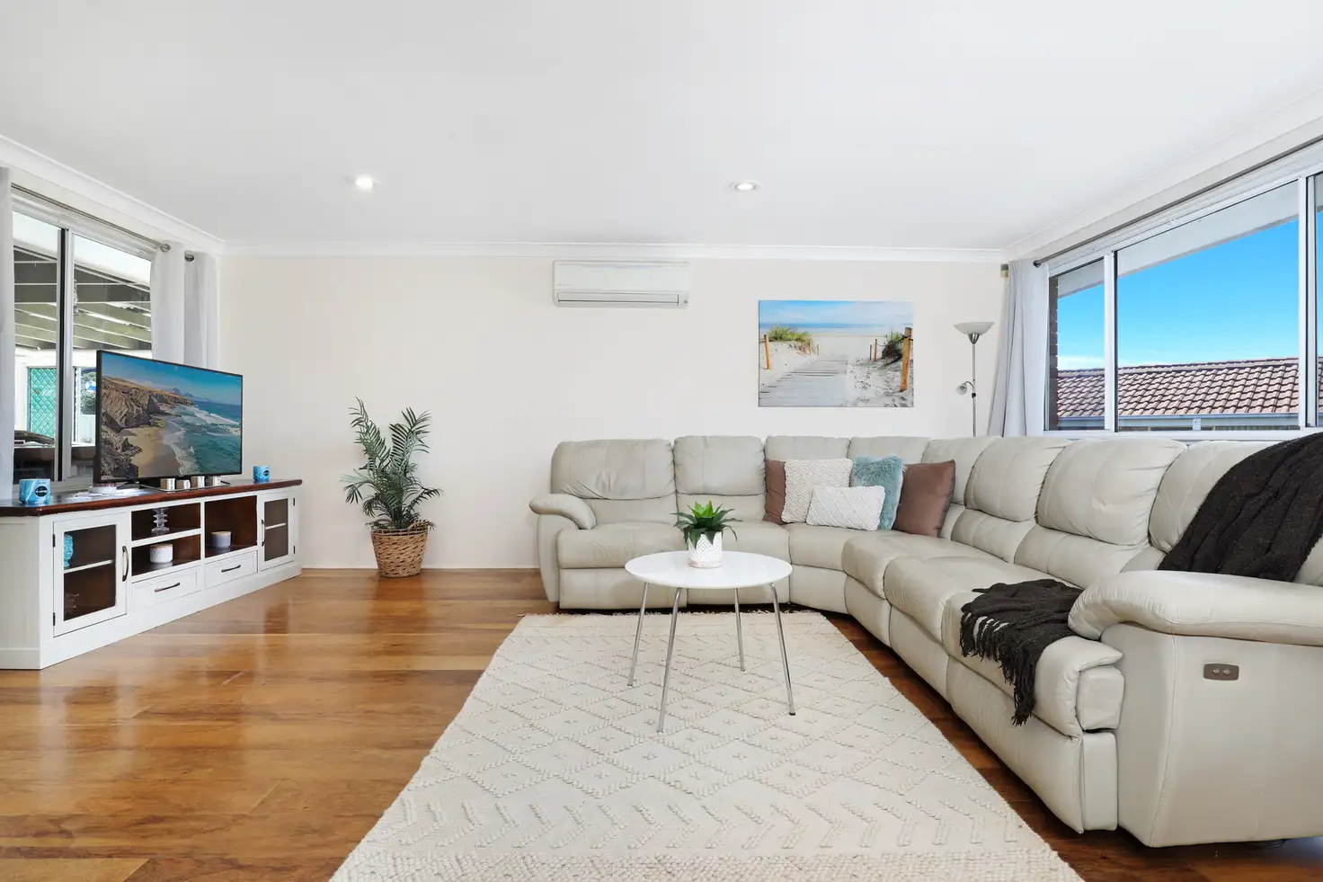 Main view of Homely house listing, 5 Saddler Close, Berkeley NSW 2506