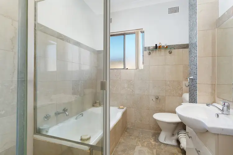 Sixth view of Homely apartment listing, 18/213 President Avenue, Monterey NSW 2217