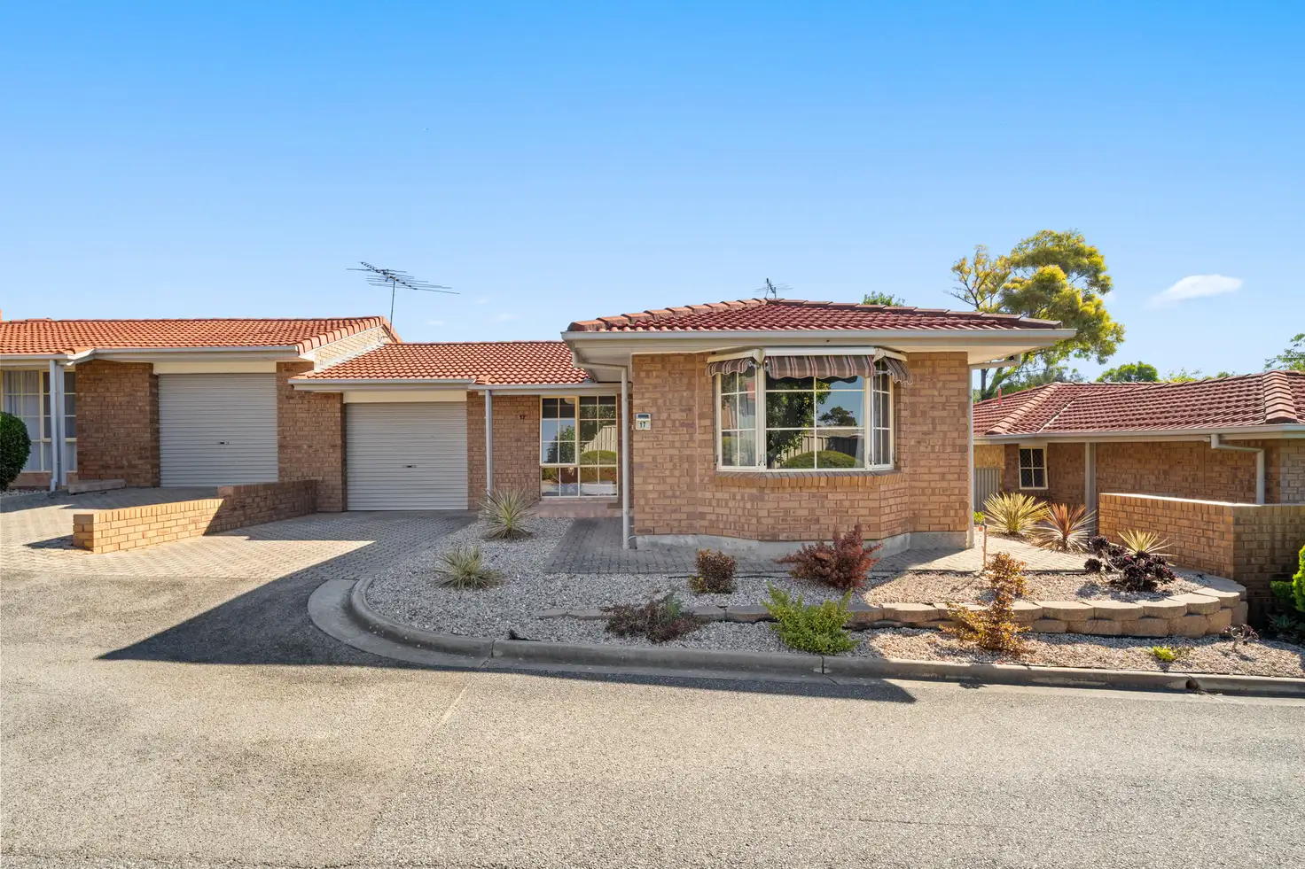 Main view of Homely unit listing, 17/17 Zwerner Drive, Hallett Cove SA 5158