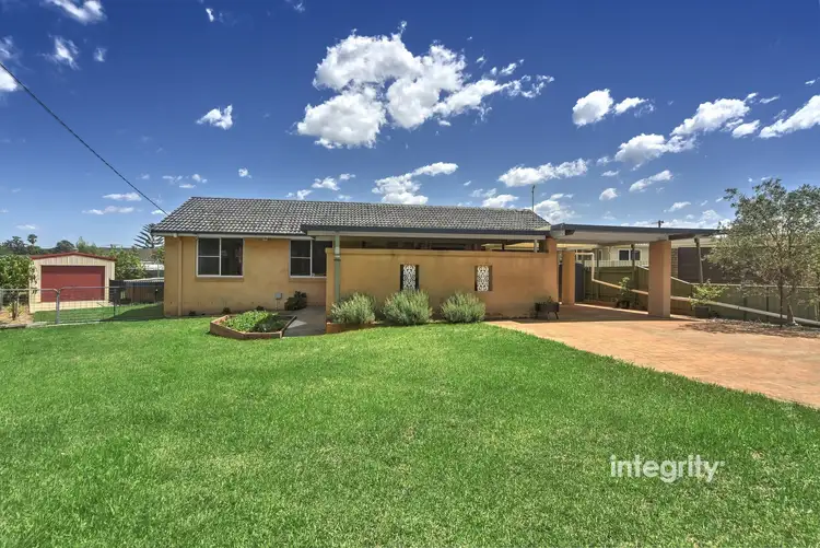 6 Bisdee Place, Nowra NSW 2541