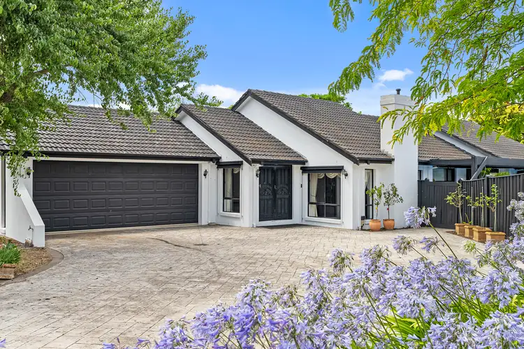 71 Cairns Drive
