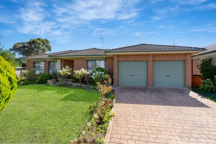 2 Spicers Place, Orange NSW 2800