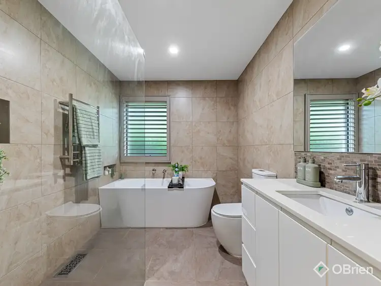 Fifth view of Homely house listing, 1 Graneel Grove, Berwick VIC 3806