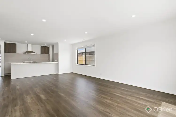 Fifth view of Homely house listing, 5 Flycatcher Way, Bairnsdale VIC 3875