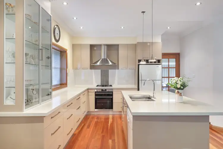 18 Park Road, Bellambi NSW 2518