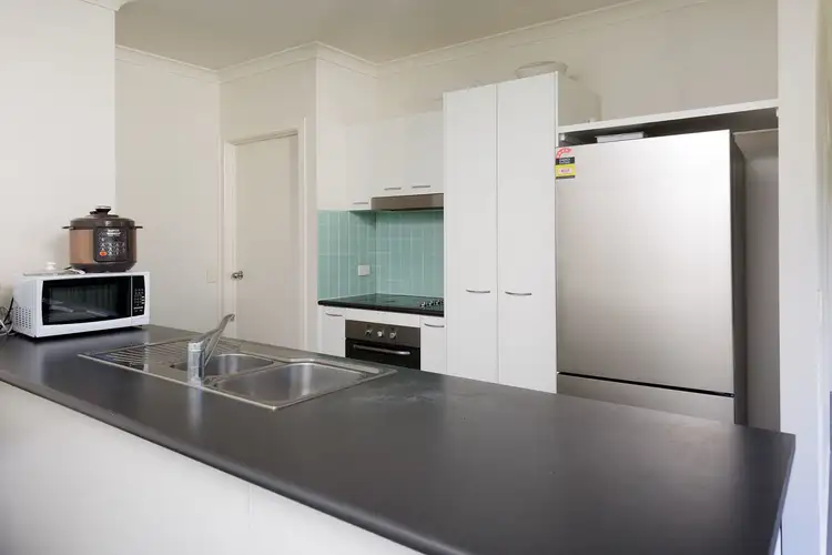 Second view of Homely house listing, 21 Inwood Crescent, Wodonga VIC 3690