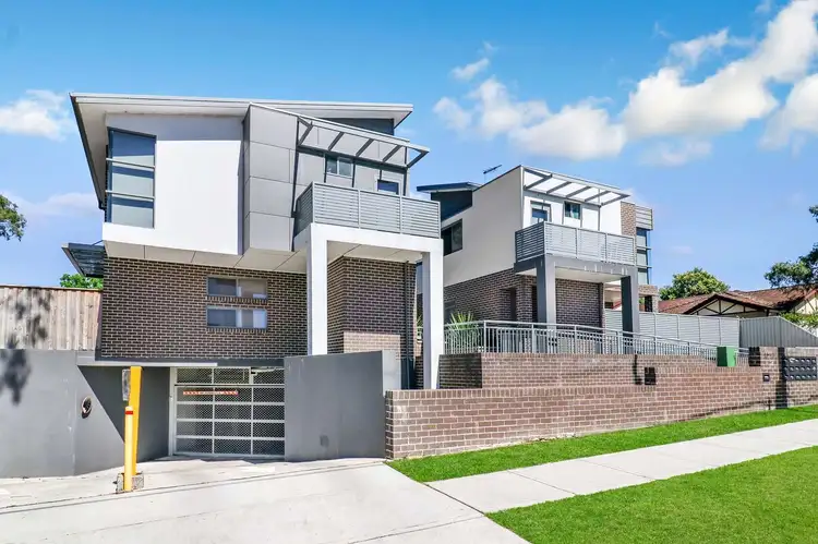 3/13 Chelmsford Road