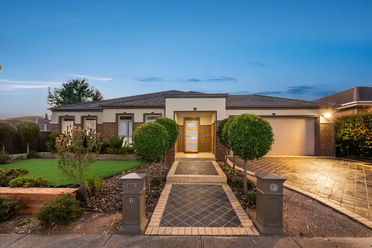 3 Pembury Way, Hillside VIC 3037