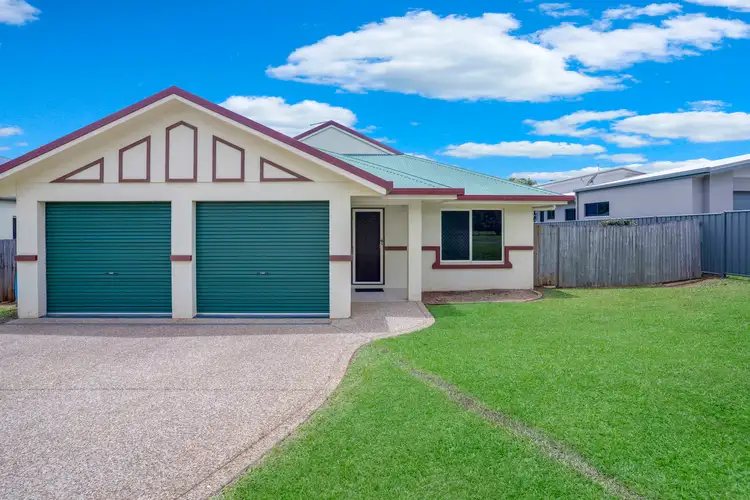8 Lucy Close, Kanimbla QLD 4870