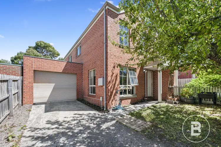 12 Eureka Gardens, Ballarat East VIC 3350