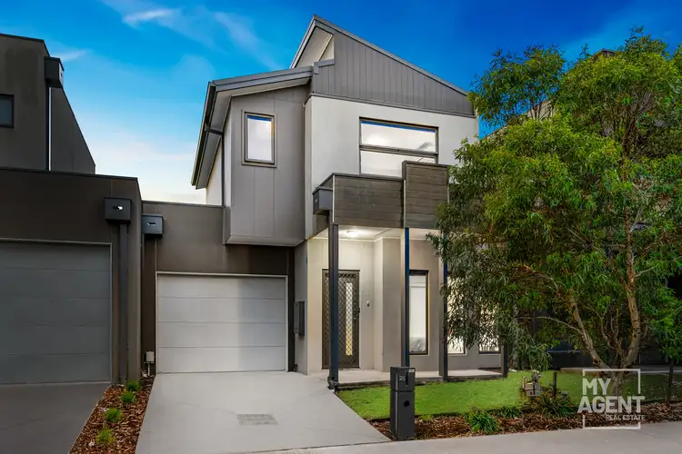 25 Everglade Crescent, Roxburgh Park VIC 3064