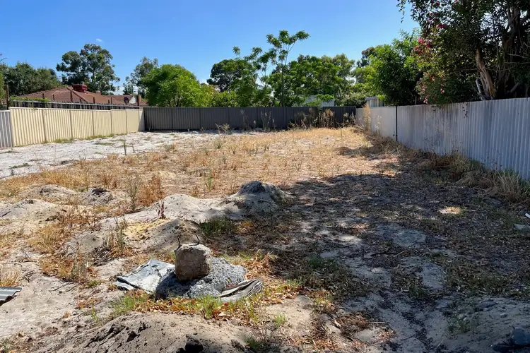 A/113 Arlunya Avenue, Cloverdale WA 6105