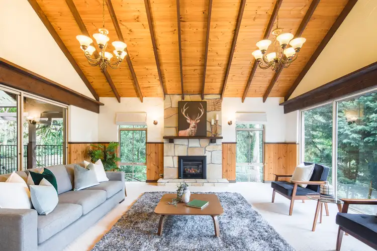 16 Hands Road, Kalorama VIC 3766