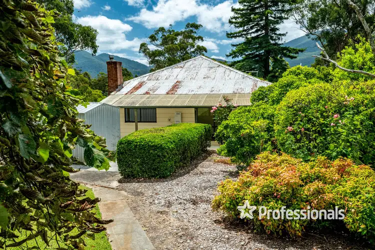103 Barak Drive, Launching Place VIC 3139