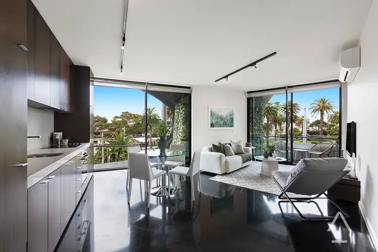 205/72 Acland Street, St Kilda VIC 3182