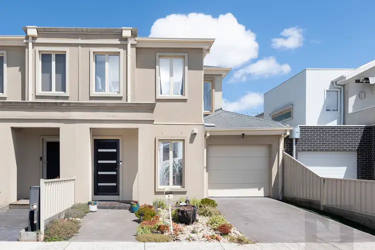 4 Hayley Avenue, Sunshine West VIC 3020