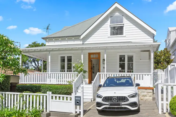 10 Melbourne Street, Fairlight NSW 2094