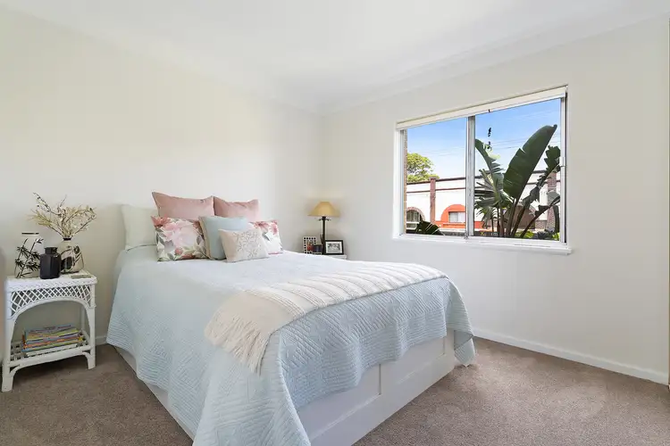 Fourth view of Homely apartment listing, 2/323 Sailors Bay Road, Northbridge NSW 2063