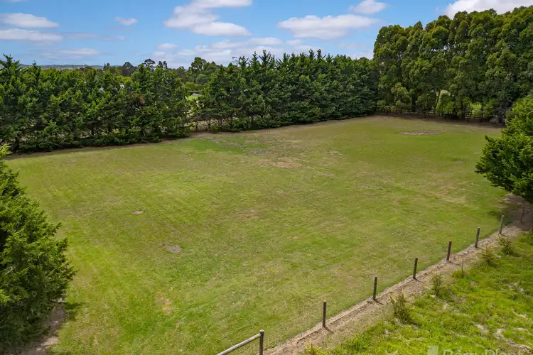 11A Pinehill Drive, Pakenham VIC 3810