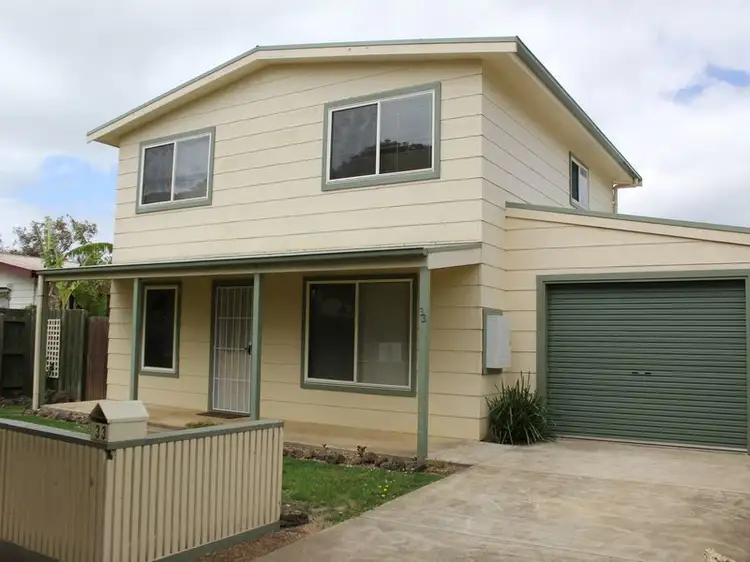 33 Lansell Road
