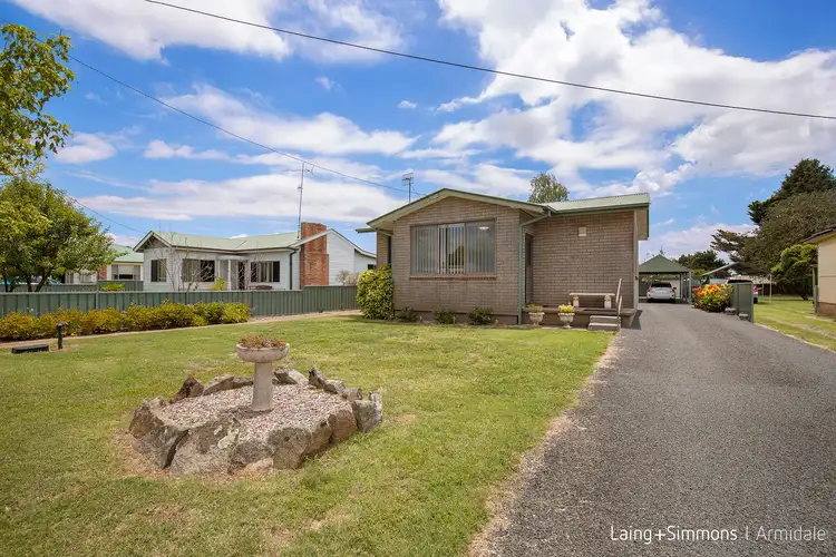19 Wirruna Street, Guyra NSW 2365