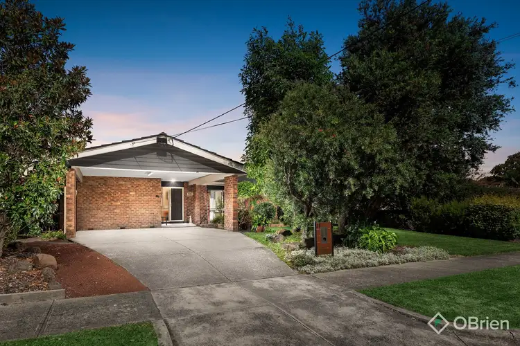 11 Hunter Valley Road, Vermont South VIC 3133