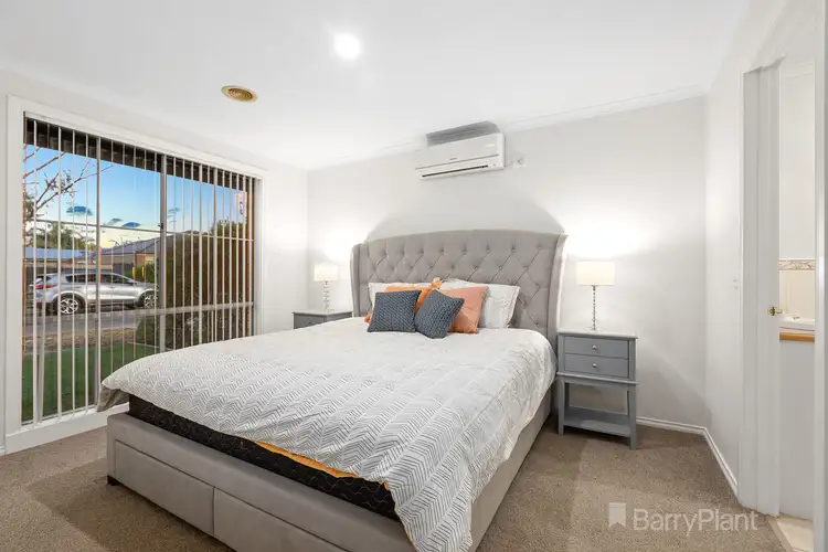 Sixth view of Homely house listing, 8 Mallee Circuit, Pakenham VIC 3810