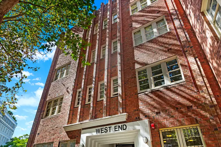 Main view of Homely studio listing, 19/3 Crick Avenue, Potts Point NSW 2011
