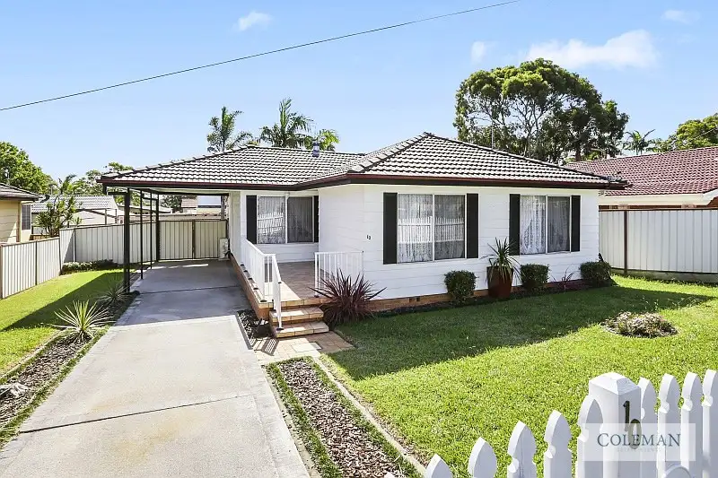 Main view of Homely house listing, 10 Dalton Avenue, Kanwal NSW 2259
