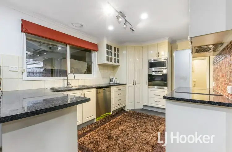 Fifth view of Homely house listing, 10 Pemberton Drive, Narre Warren VIC 3805