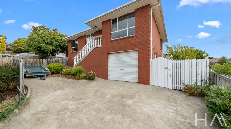 2/6 Donald Court