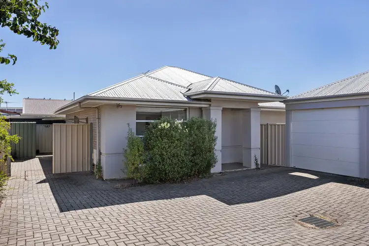 4/7 Waterhouse Road, South Plympton SA 5038