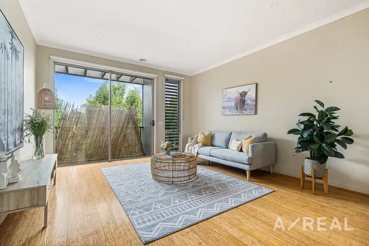 6 Tattersalls Lane, Point Cook VIC 3030