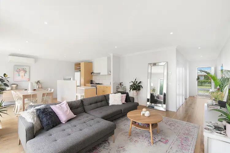 13 Oxford Street, Whittington VIC 3219