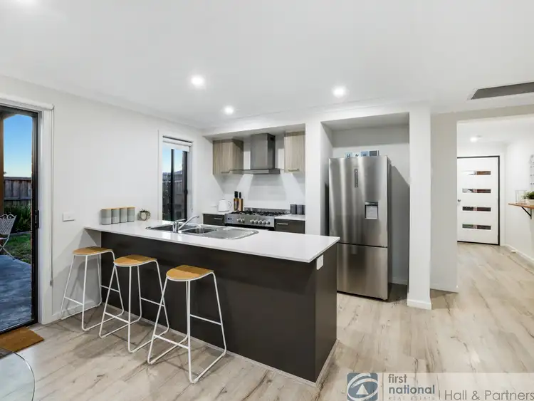Sixth view of Homely house listing, 1 St Helena Way, Moe VIC 3825