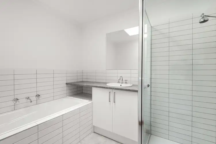 Fifth view of Homely unit listing, 2/123 Fyans Street, South Geelong VIC 3220