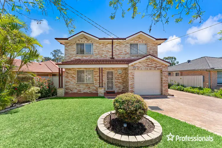Main view of Homely townhouse listing, 1/96 Iberia Street, Padstow NSW 2211