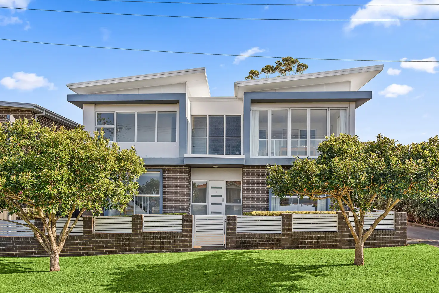 Main view of Homely townhouse listing, 1/11 Coolgardie Street, East Corrimal NSW 2518