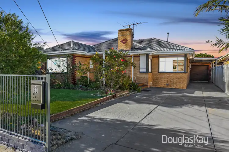 30 Whitesides Avenue, Sunshine West VIC 3020