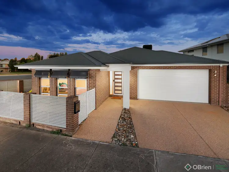 Main view of Homely house listing, 2 Clarendon Avenue, Wodonga VIC 3690