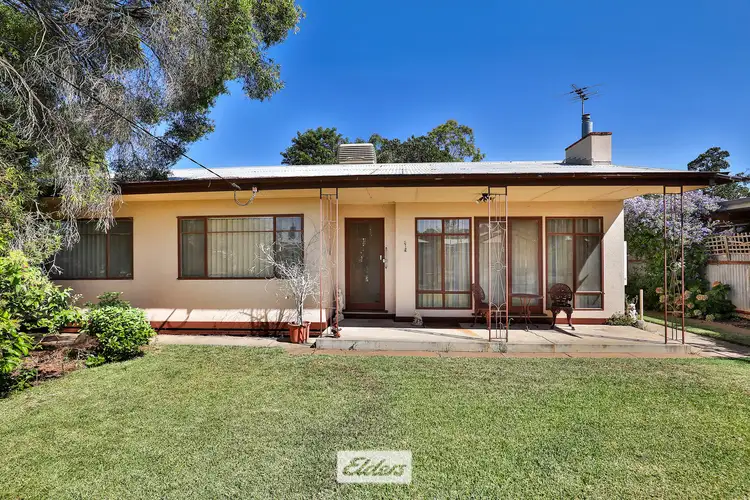 3 Asling Avenue