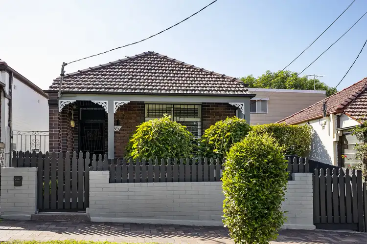 86 Beauchamp Street, Marrickville NSW 2204